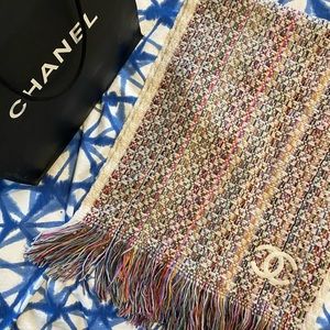 LIKE NEW AUTHENTIC CHANEL SCARF